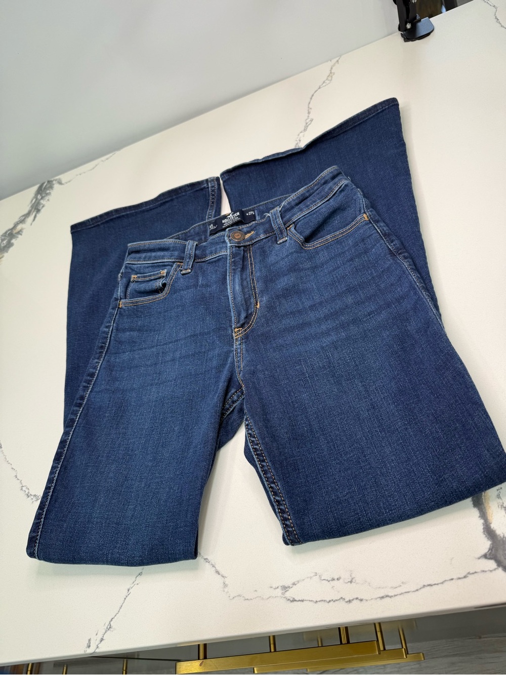 Hollister High Rise Flare Jeans Women’s Size 4S 27S - Picture 4 of 6